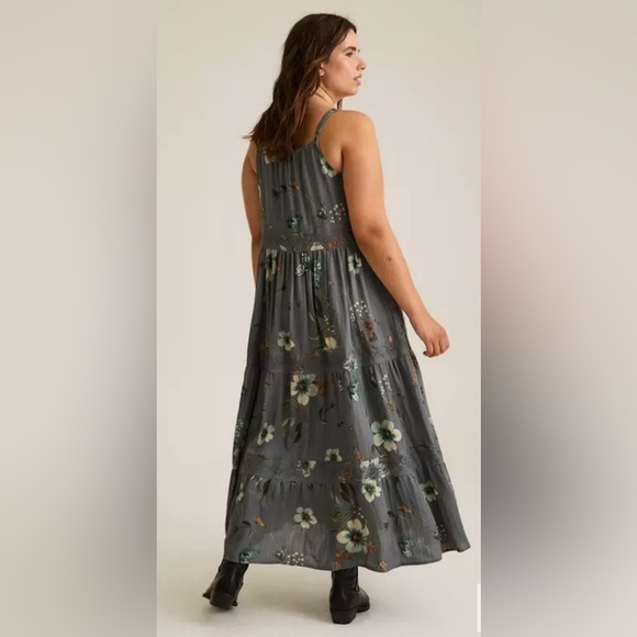 TORRID “Festi” Pleated Maxi Dress - Picture 3 of 6